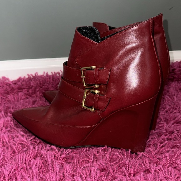 Derek Lam Marta Buckle Leather Wedge Bootie in Carnelian Holiday Red 8.5 Boots - Picture 8 of 13